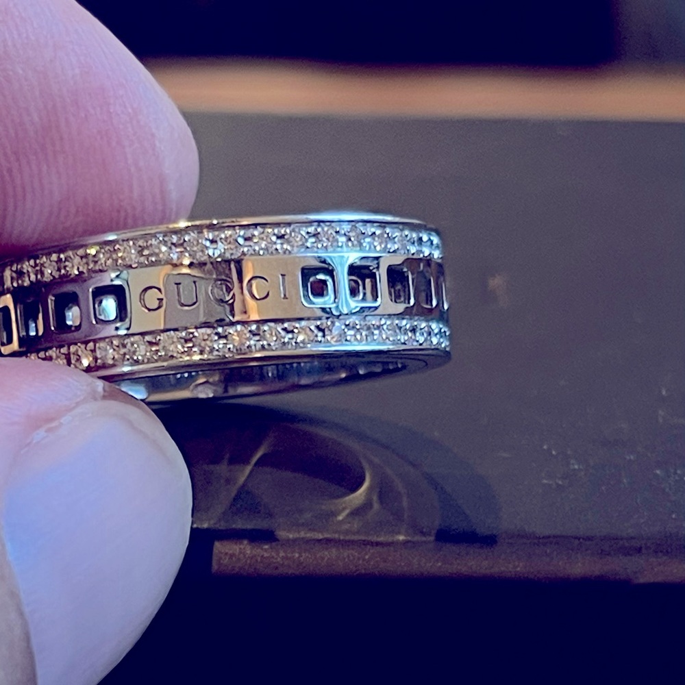 COPY - Mens Gucci diamond ring. Size 12.
